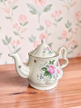 Vintage Royal Caldone Ceracraft England Teapot Pink Roses Floral Gold Trim